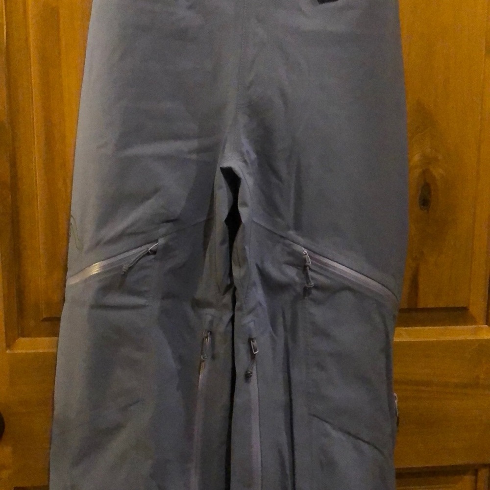 Flylow Foxy Bib - Small - Picture 3 of 9